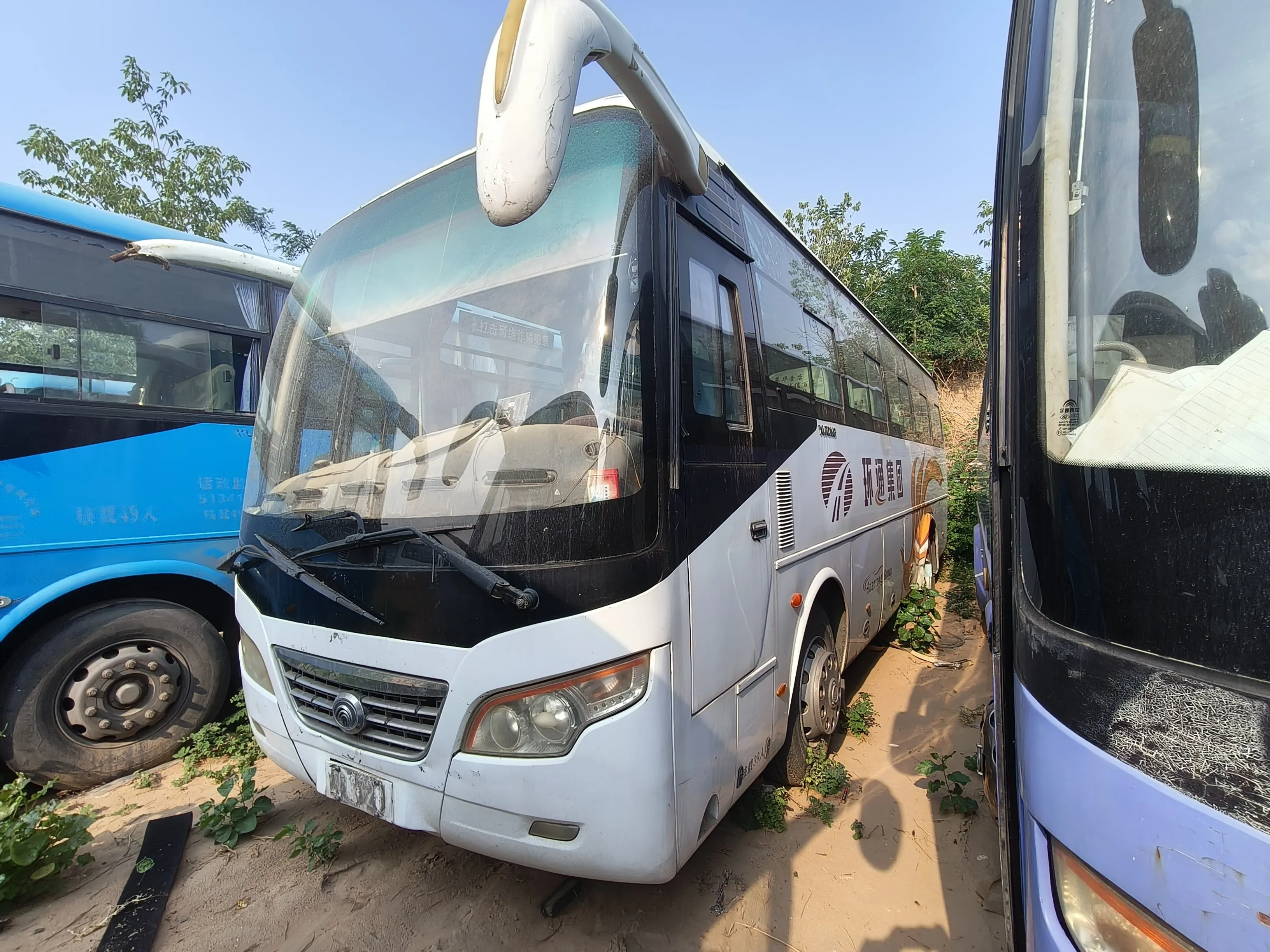 Cheap Price Used Bus 39 Seats Coach Buses New and Used Sale Youtong Front Engine RHD