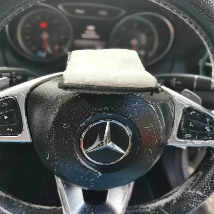 Губка для очистки салона автомобиля из