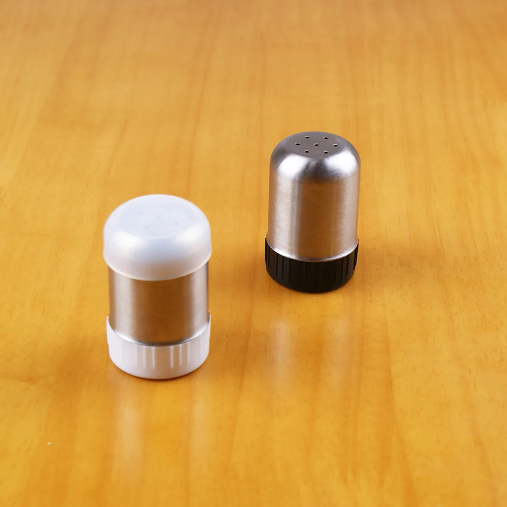 Portable mini small outdoor barbecue spice jar picnic stainless steel  salt and pepper shaker