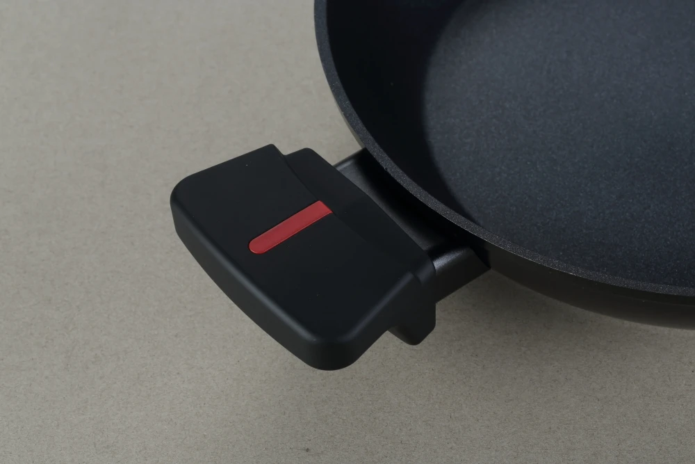 2023 Hot Selling new patent Cooking Pots and Pans pressed aluminum Cookware frypan High temperature discoloration new technology