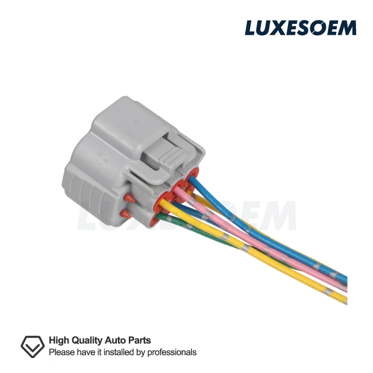 LUXESOEM for Toyota PRADO GRJ120 GRJ150 high quality CT6-00068M Automotive wire wiper relay plug connector