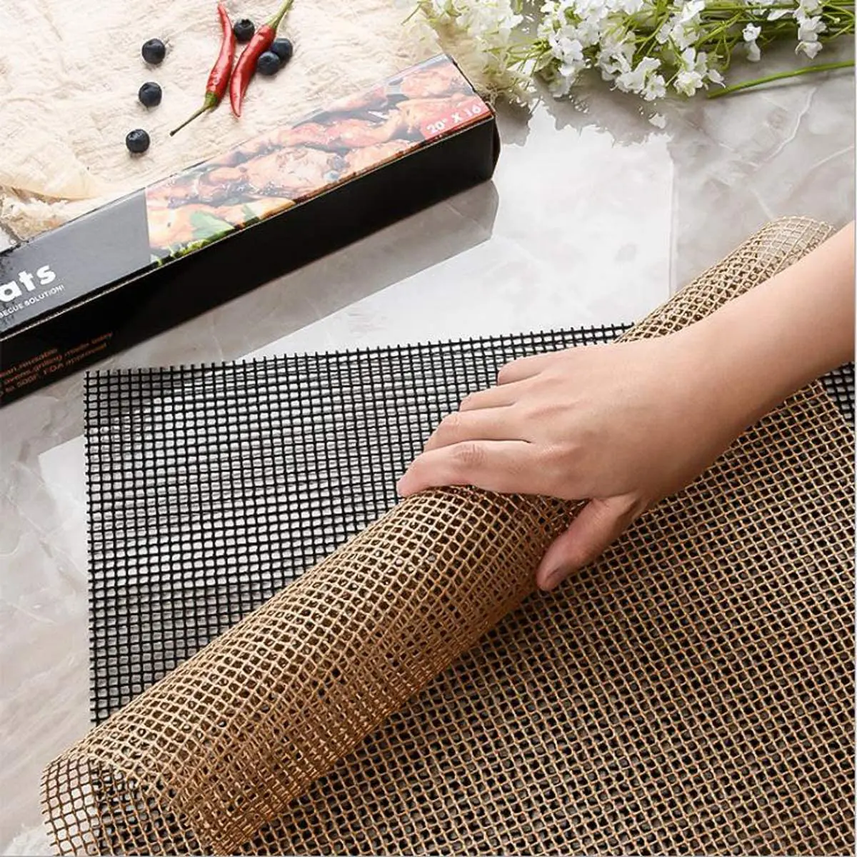 2021 Hot selling fire retardant  non stick bbq mesh grill mat