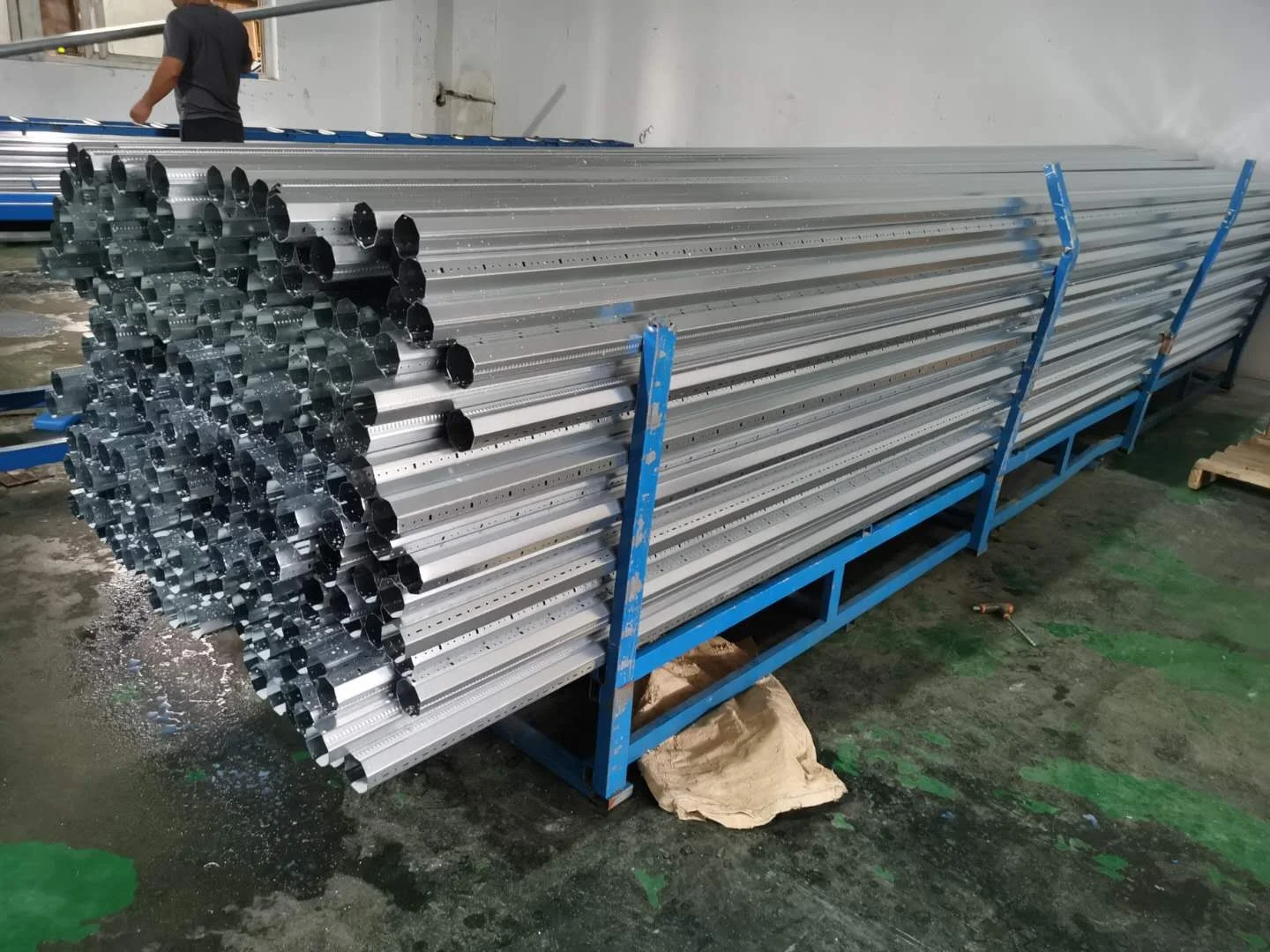 Galvanized tube / Steel Pipe / octagonal tube machine for Rolling Shutter Roller Door