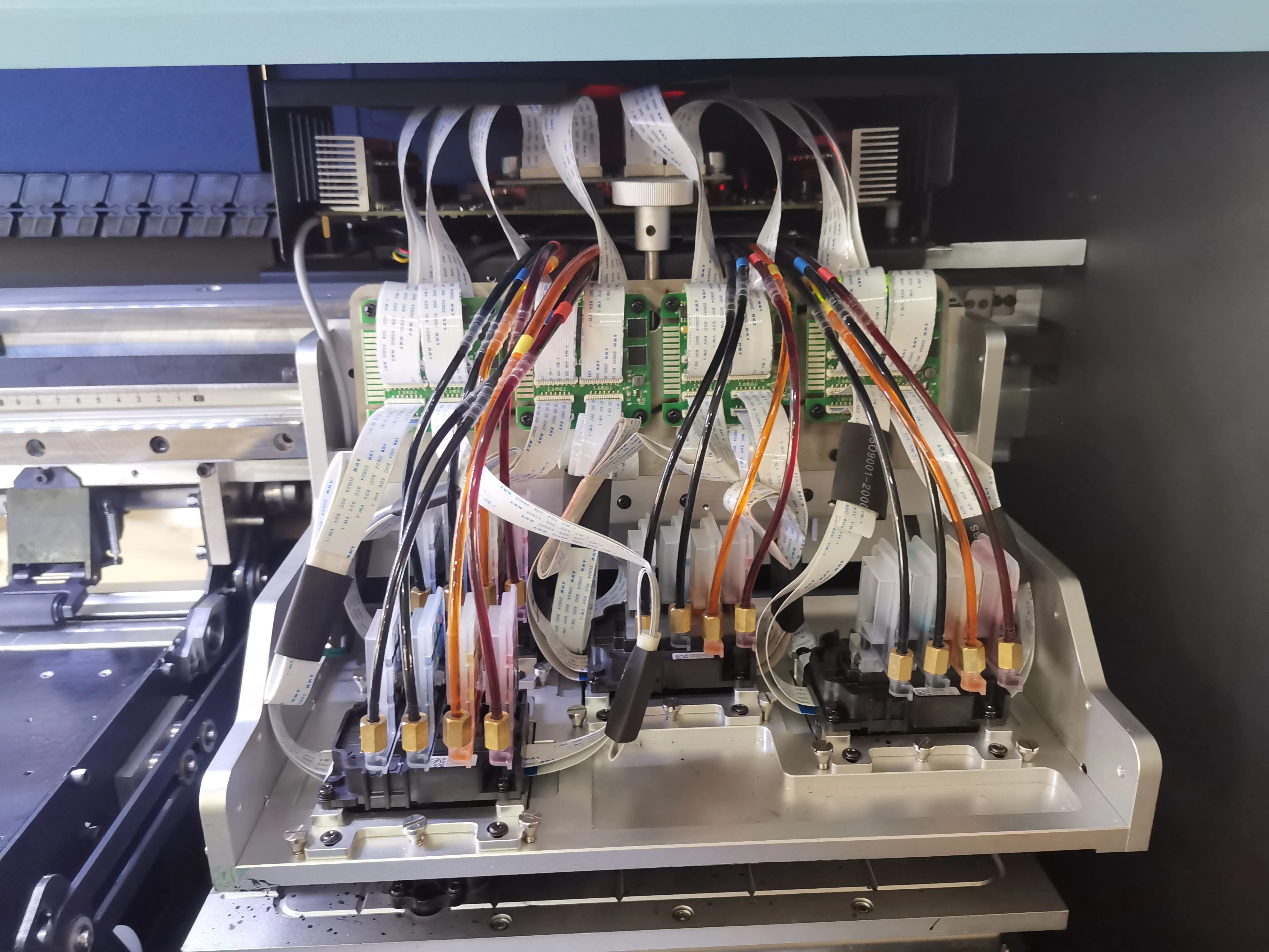 Tucan 1.9m/3.2m high speed 4 print head DX5 DX7 XP600 large format printer vinyl printer eco solvent printer