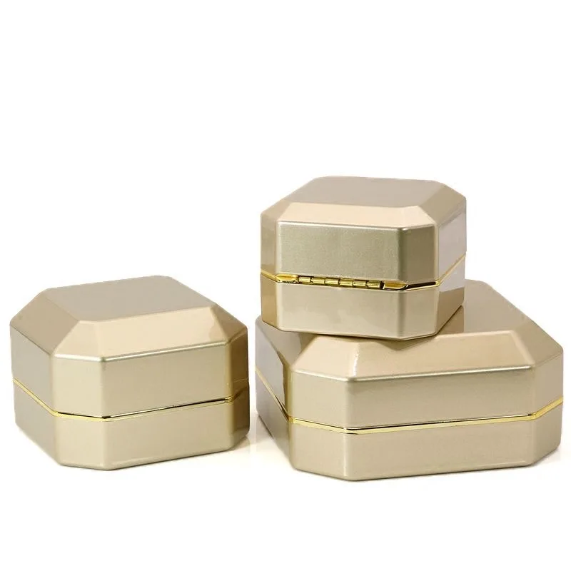 Customized LED Light Plastic Jewelry Boxes for Earrings Rings Necklaces Premium Gift Packaging for Rings