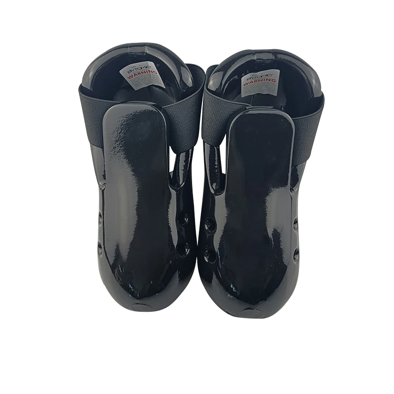 Oem logo korea nbr martial arts training equipment itf taekwondo boots guard foot