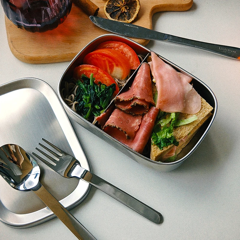 Factory Direct Sale Wholesale 304 Stainless Steel Leakproof Lunch Bento Box With Fork and Spoon