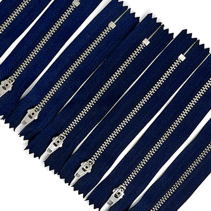 Zipper 8mm Metal  for Bags Closed End with Customizable Metal Logo and Smooth Teeth