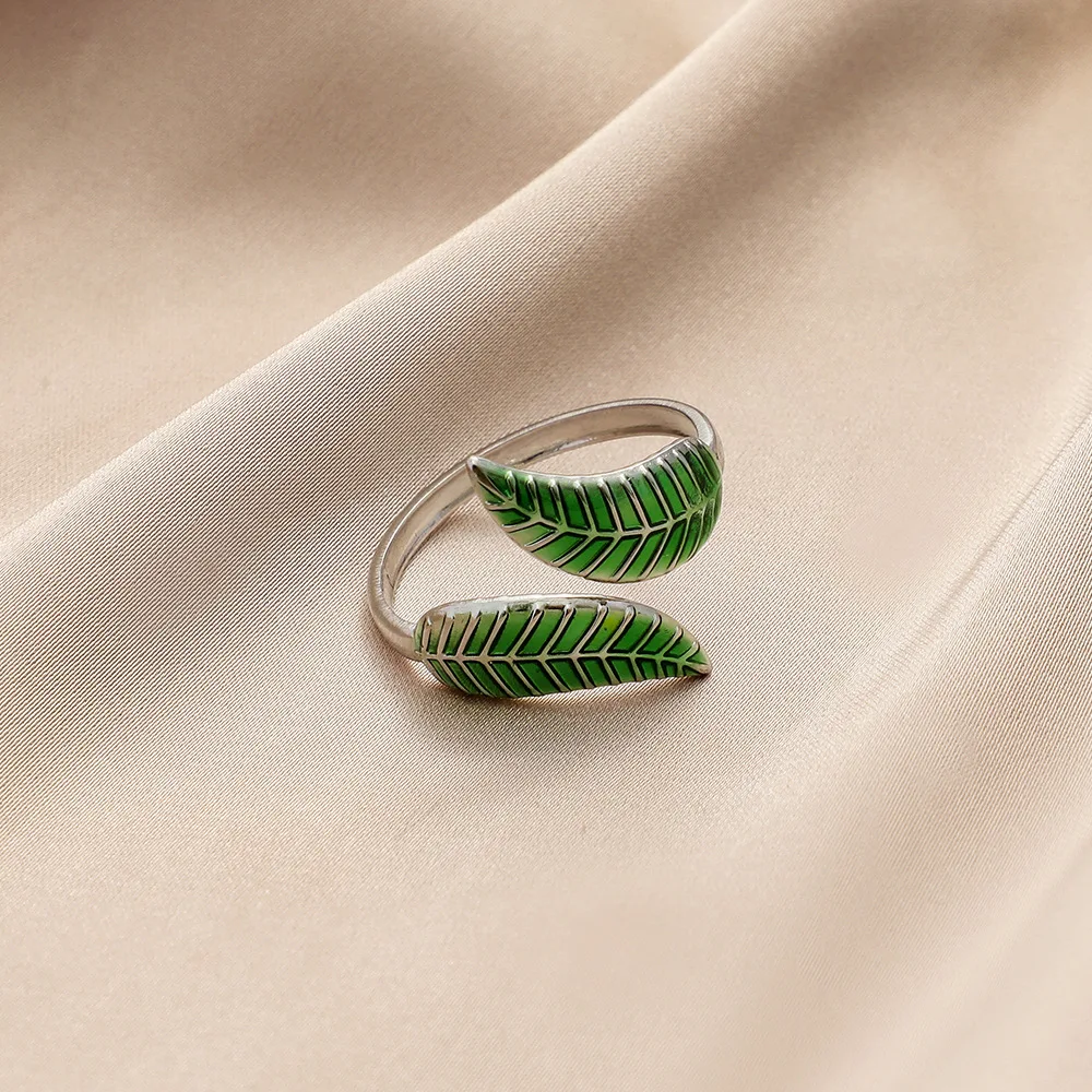 Beimai OEM Ring Titanium steel gold-plated oil-dripping green leaf open adjustable ring