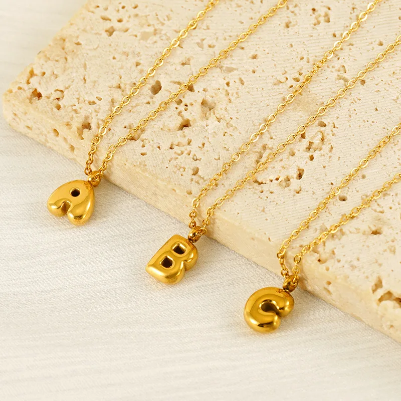 New 26 English Letter Pendant Necklace Waterproof Stainless Steel Gold Mini Bubble Letter Necklace Jewelry Idea Gift