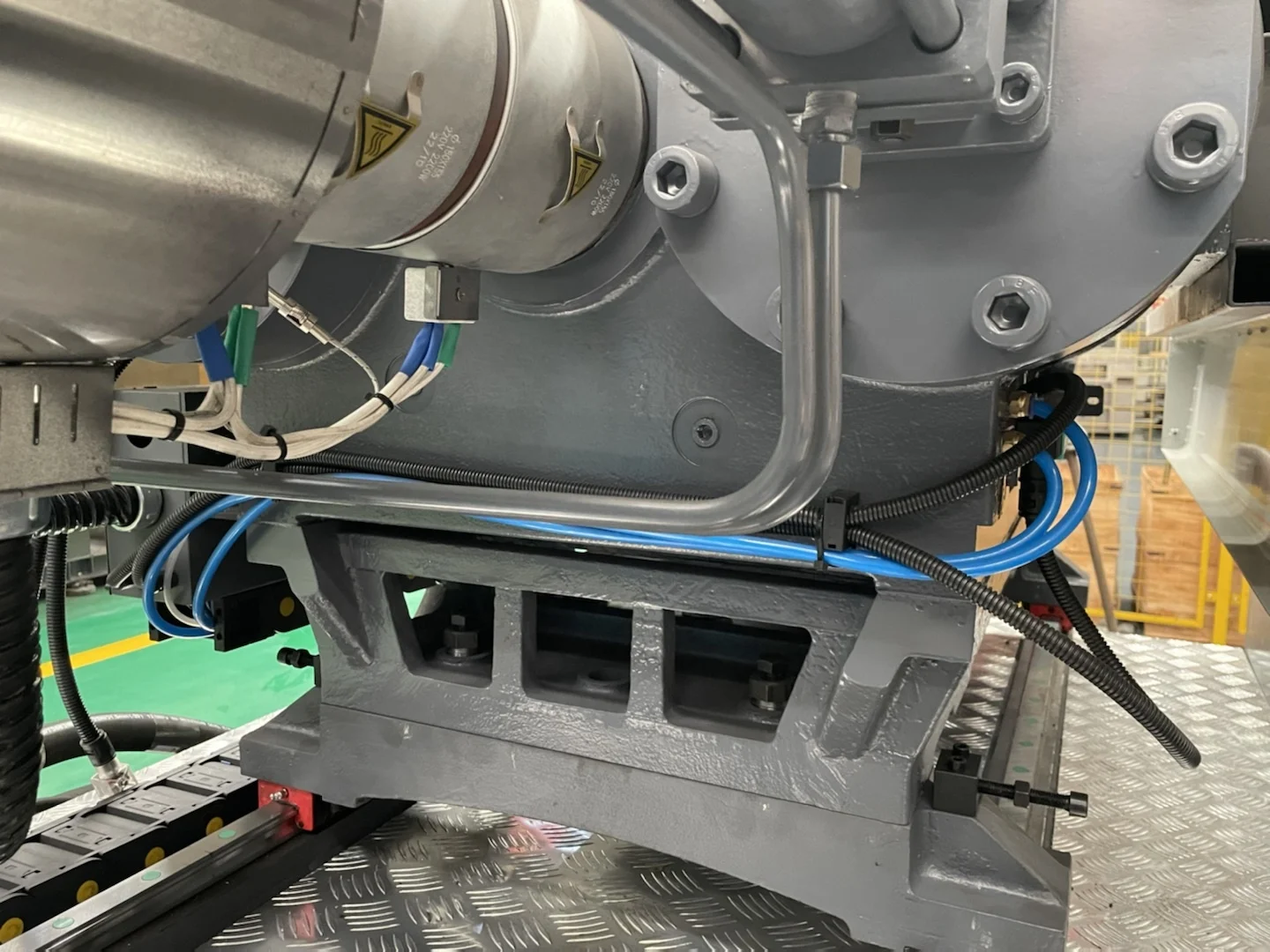 OUCO 228T Fast Speed High Output Small Hydraulic Servo Injection Molding Machine  for Syringes