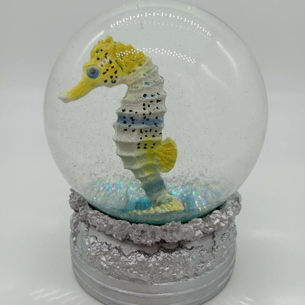 100 MM diameter Cheap Custom Unique Made Chile Resin Gift Souvenir City Mini Crystal for Snow Globe
