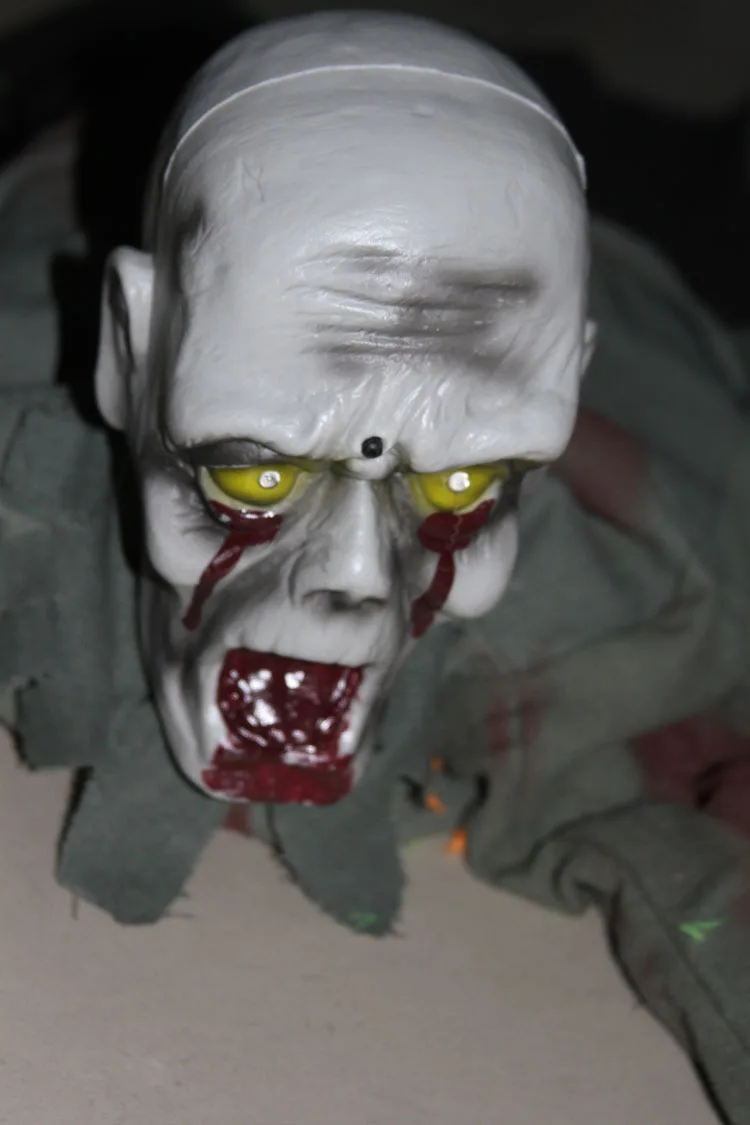 Animated Halloween Props Haunted House Skeleton Sound Control Crawling Zombie Ghost Halloween Prop