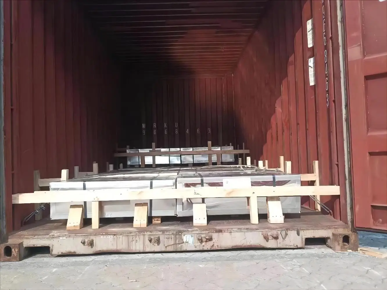 High quality golden tinplate and tinplate for tuna and 70mm tinplate lid