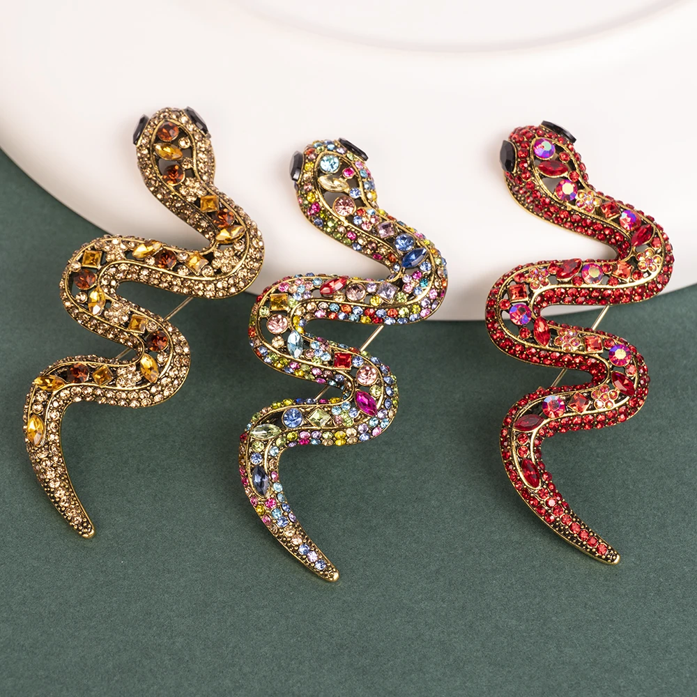 Wholesale Metal Snake Brooch Crystal Rhinestone Diamond Brooches For Women Men Garment Accessories