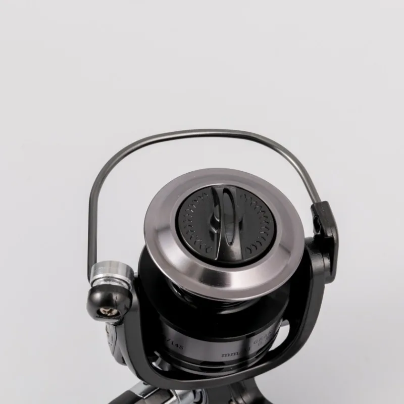 High Quality Metal Spool 5+1BB Folding Handle Reel Fishing Fishing Wheel Spinning Saltwater Bait Casting Spinning Fishing Reels