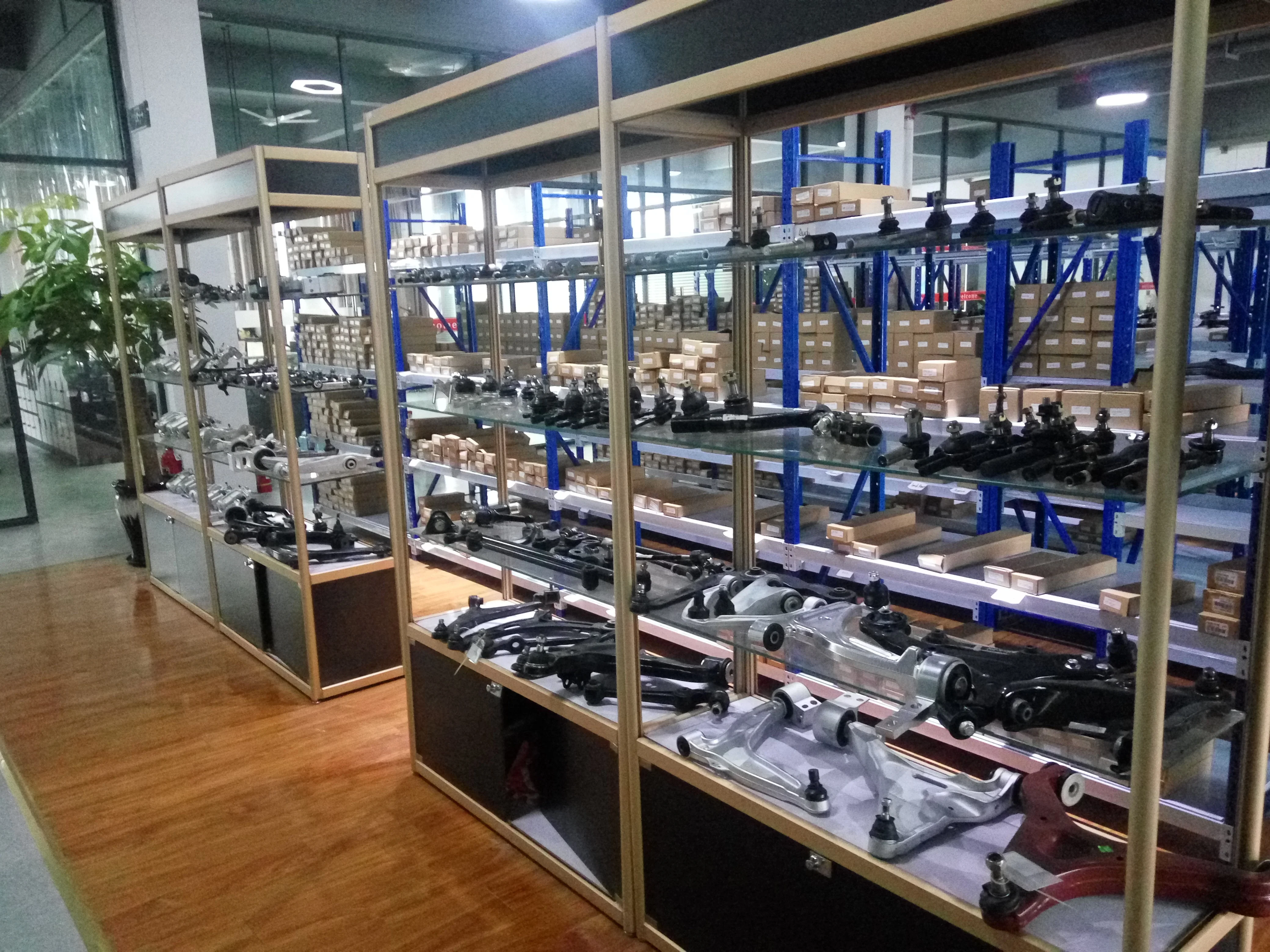 ZFG Auto Parts Of Front Axle Left And Right Steering Systems Tie Rod End For Nissan OEM 48520-CB025 19191142 48520CB025 45A1149