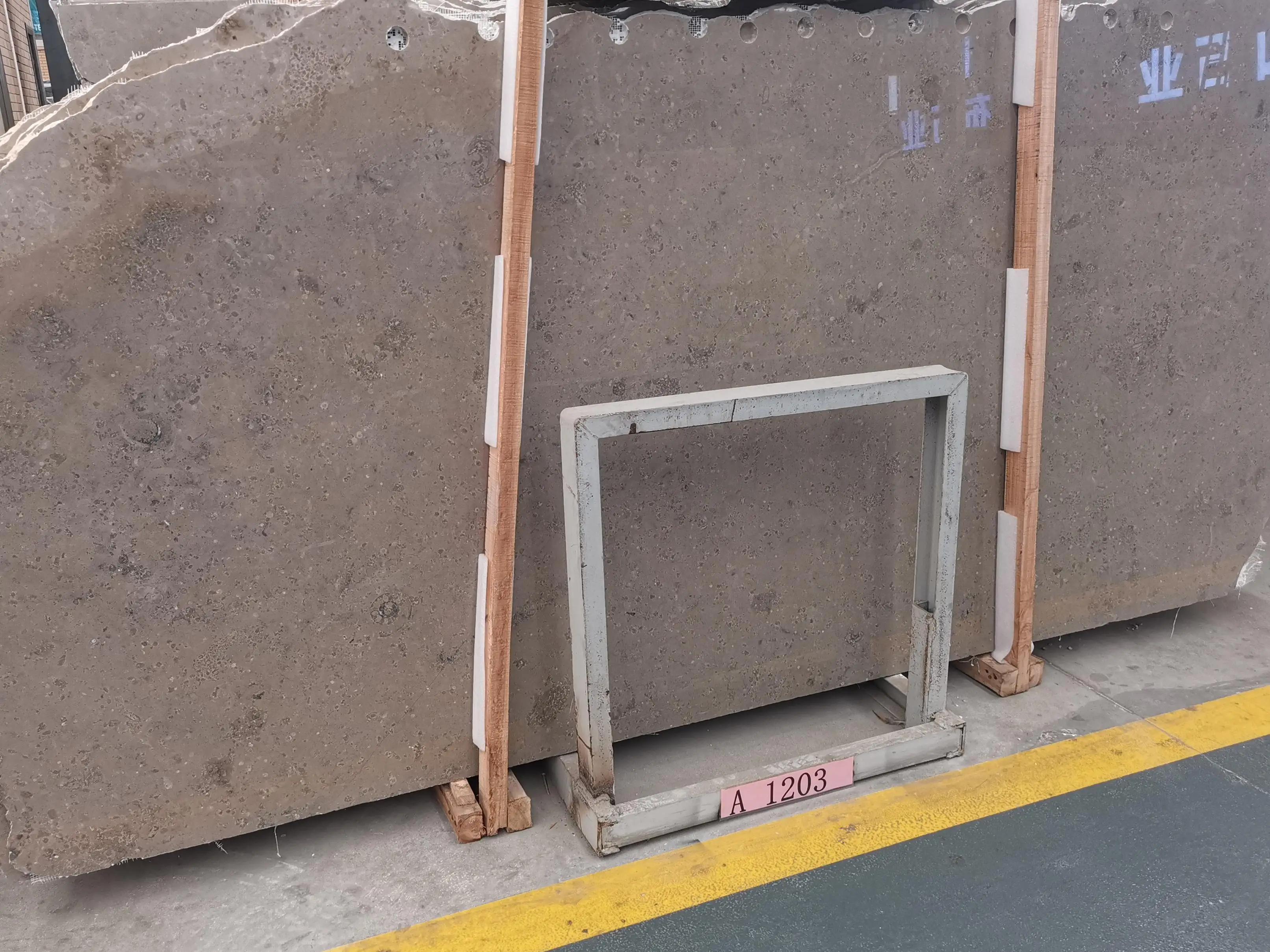 SHIHUI Project Natural Stone Jura Grey Limestone Slab Wall Floor Tiles Cladding For Outdoor Limestone Wall Cladding