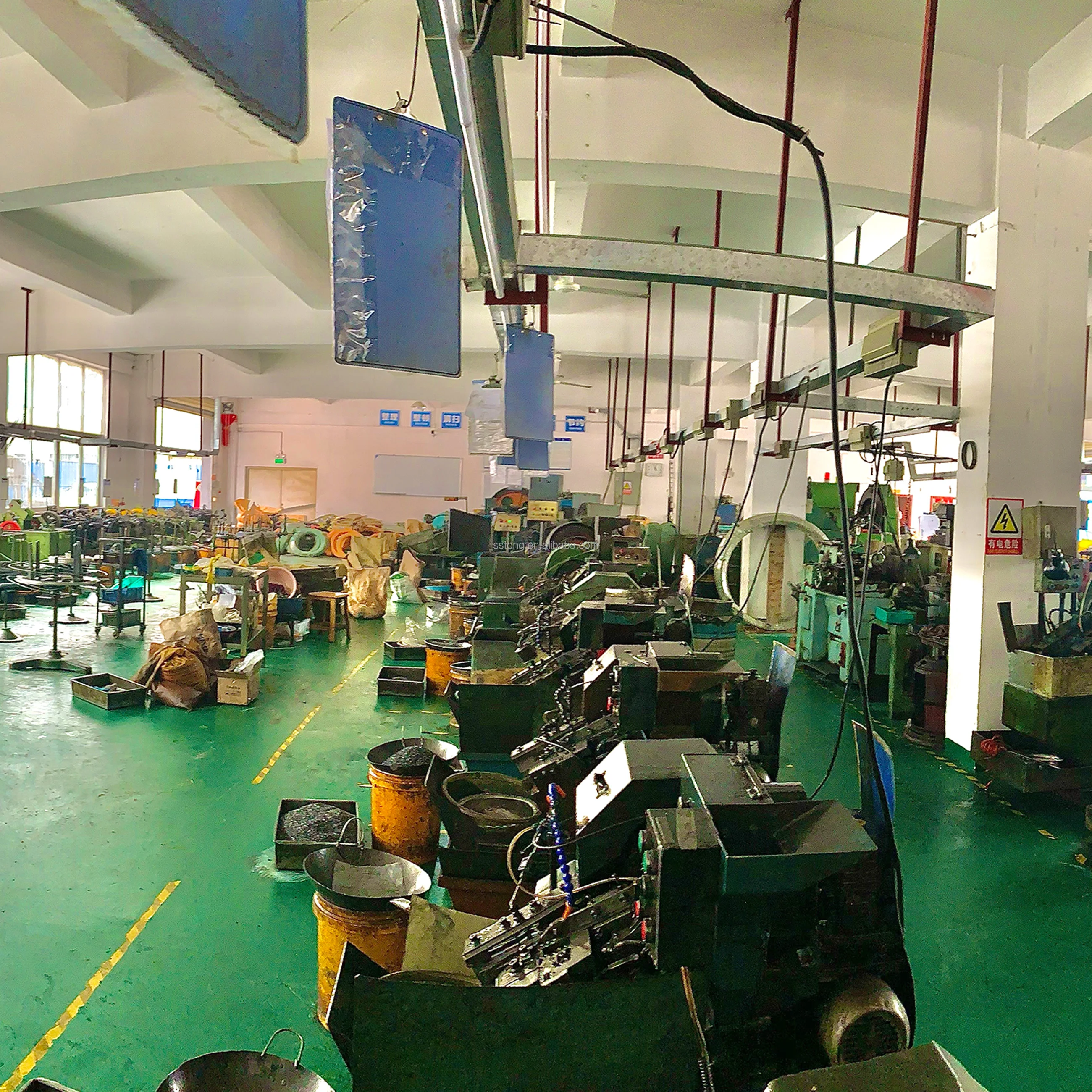 screw manufacturer cross low profile heads phillips type shoulder screw for ear and nose hair trimmer