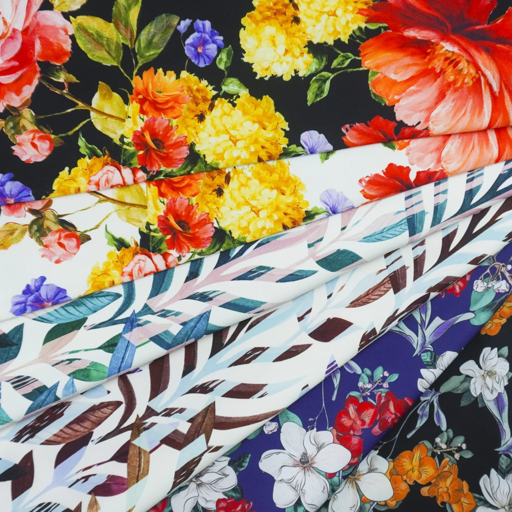 100% Custom Floral Digital Printed Spun Twill Rayon Fabric Woven Price Greige Prints Viscose Fabric Plain Weave Challis