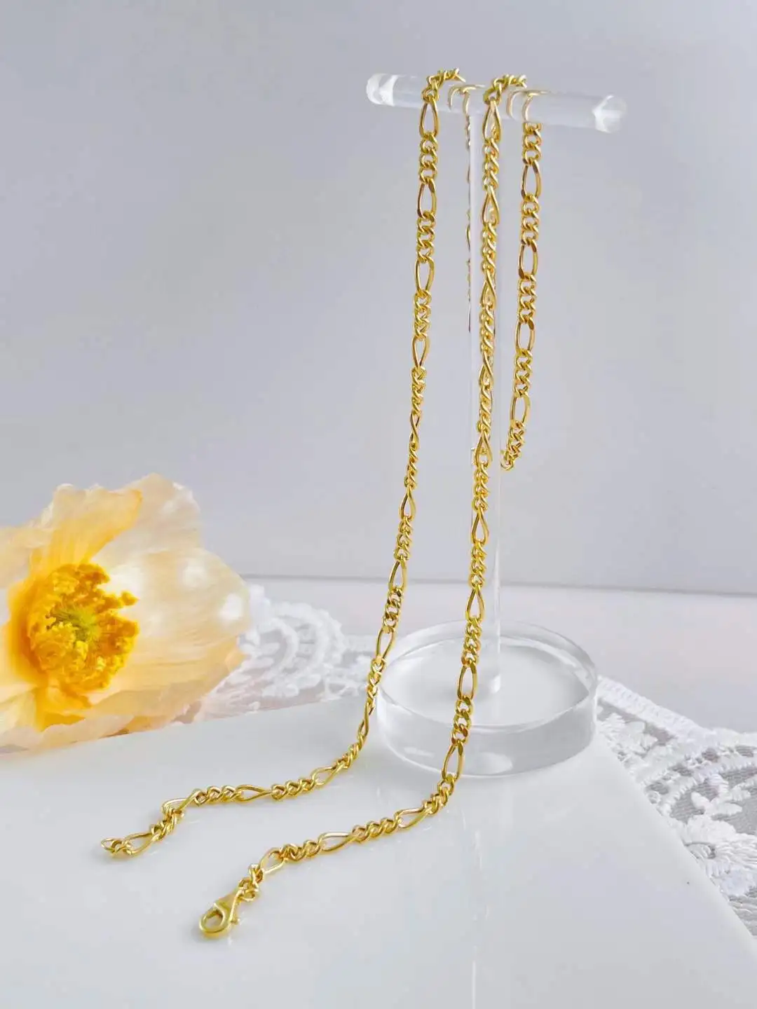 AU750 Real Gold Jewelry Wholesale 18K Solid Gold Italy Chain Necklace Handmade Figaro Link Chain No plating Variety of Size