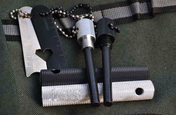 Camping Trekking products waterproof metal fire starter flint stone with keychain scraper