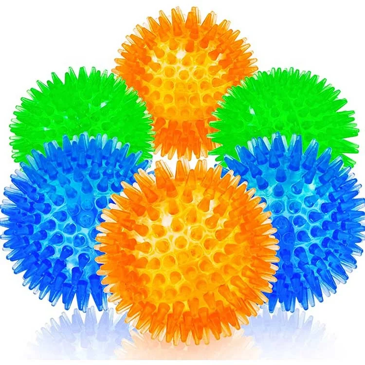 Wholesale PetToy Balls Dog Squeaky Toys Spiky Bouncy Teeth Cleaning Fetching Training Pet Toy Squeaker Ball Dog Toy