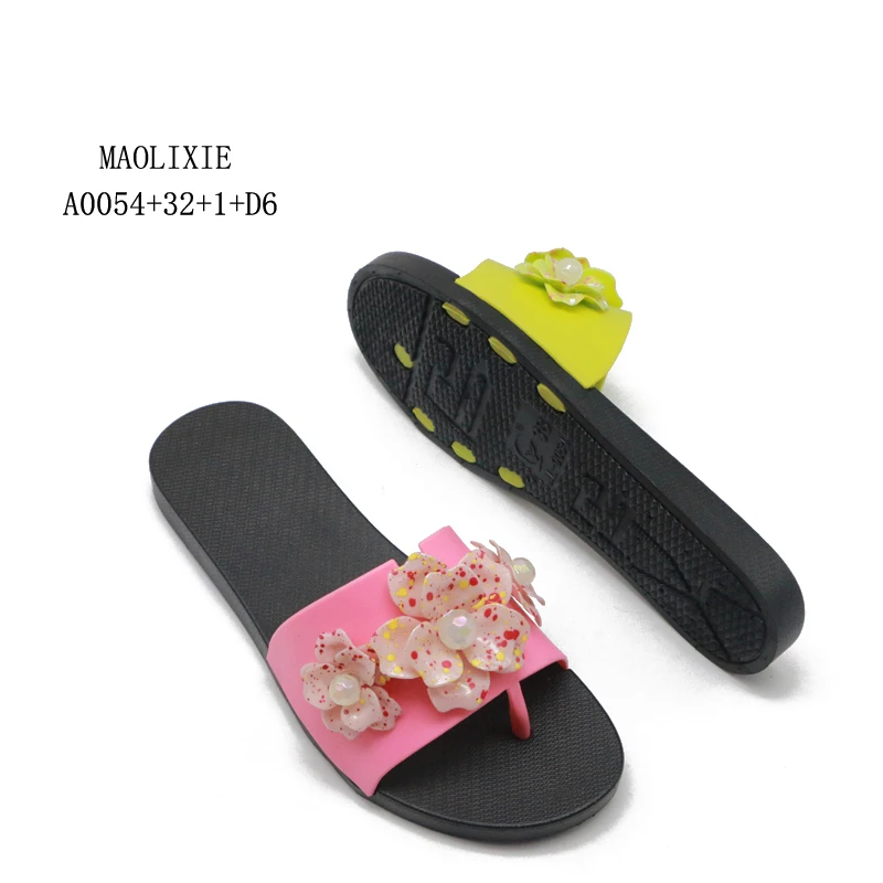 Wholesale summer beach hawai chappal Ladies Flower Sandals casual comfort women Flip Flops Slippers