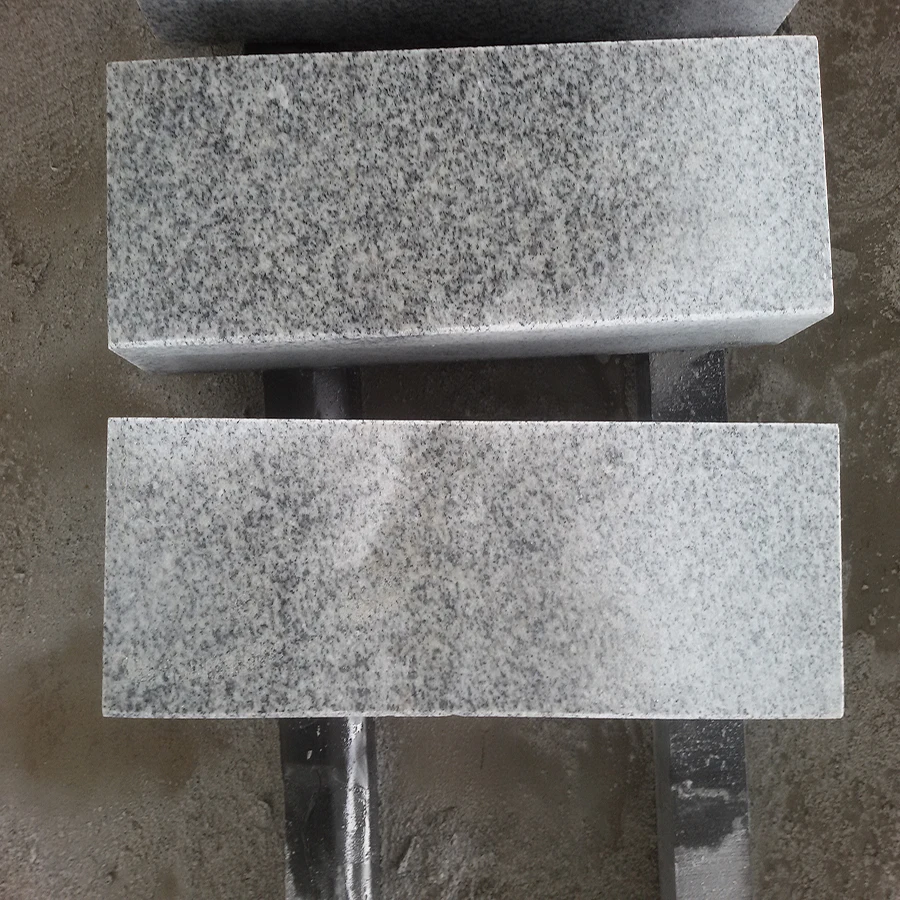 Chinese Factory Cheap G603 Grey Granite Stone Customized Curbstone Kerbstone For Outdoor Paving Stone