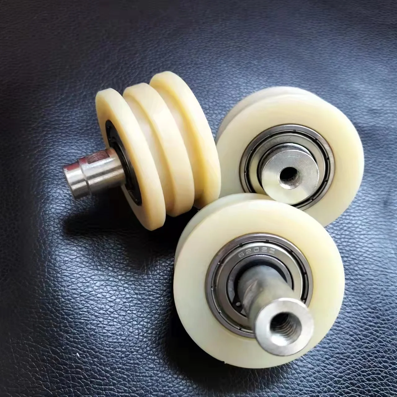 OEM hot sale Plastic v groove nylon wheel Plastic Roller U V H Groove Nylon Pulley Wheel
