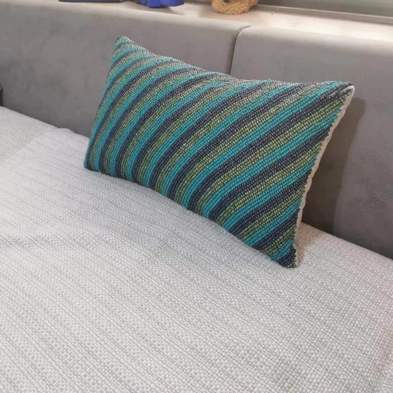 Handmade Luxury Velvet Pillow Cover with Pearl Embroidery for European and American Style Sofa Living Room Decor