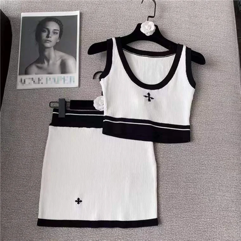 Summer Casual Sets Sleeveless Two Piece And Vest Women Short Sexy Knit Skirt Set