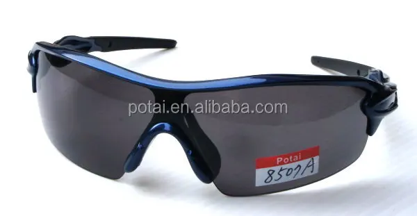 Sunglasses with Metal Frame Durable Stylish