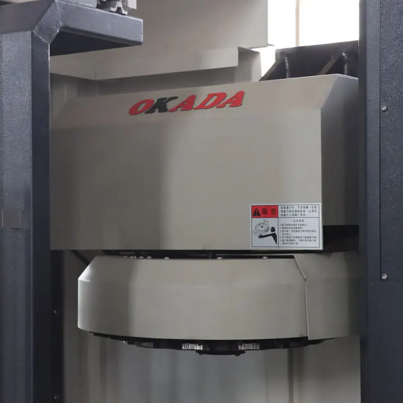 Taiwan Spindle linear guide CNC milling machine VMC640 with Siemens CNC controller