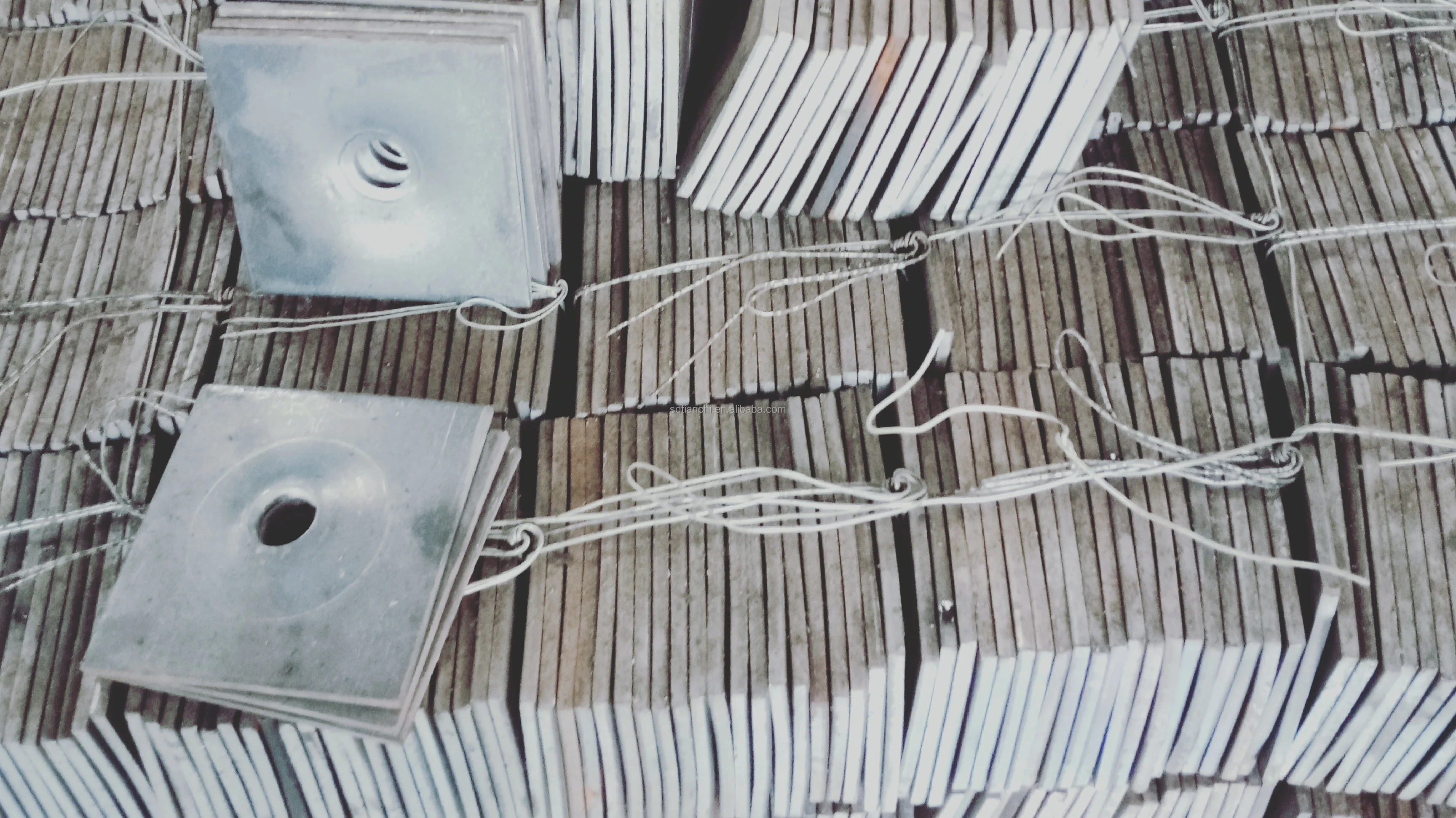 Low Price R32 Plenty of Spot Goods Elf-drilling Rock Bolt Hollow Rock Bolt for Railway Construction