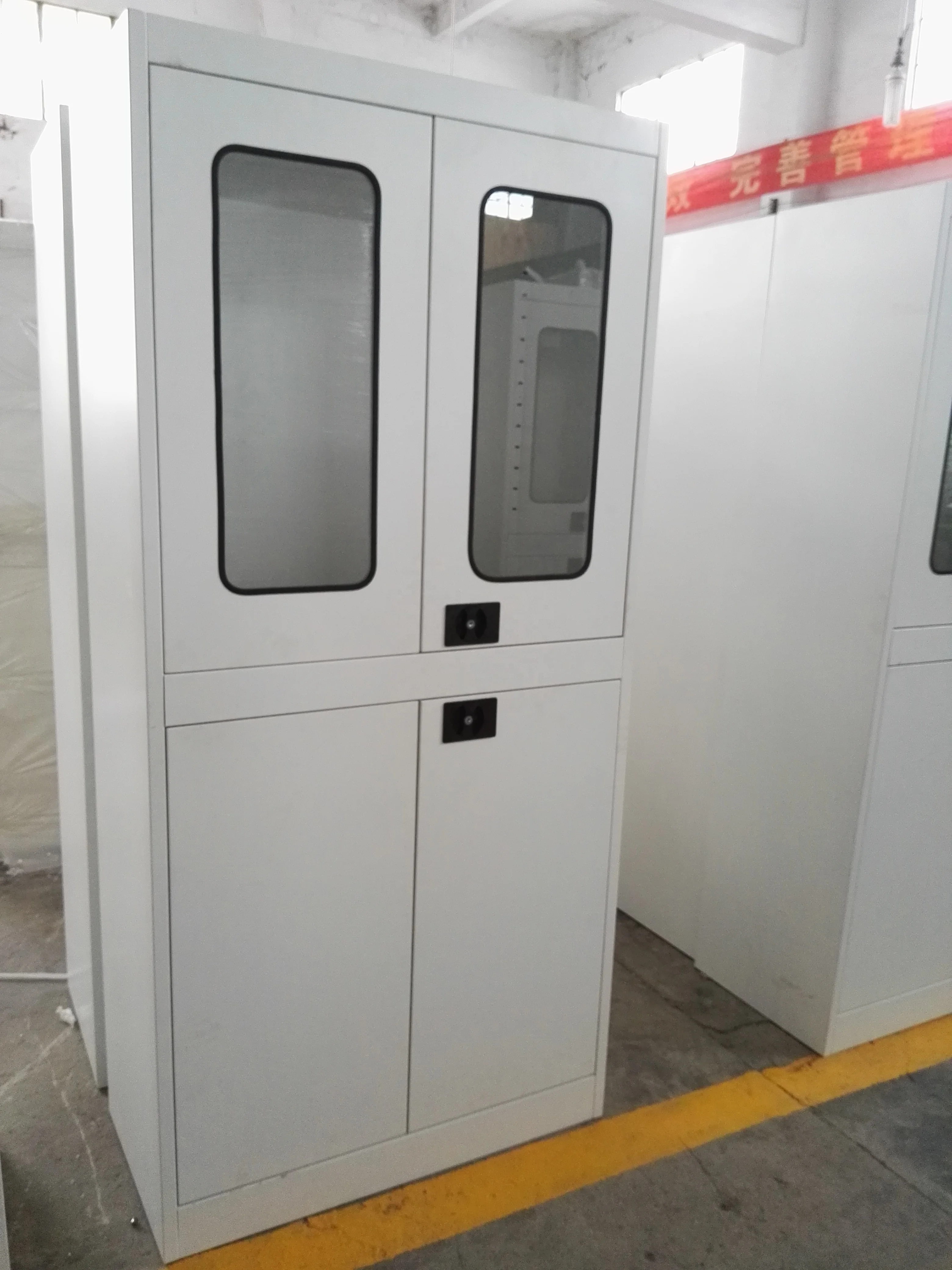 Manufacturer Directly Supply Medical Drug Steel Chemistry Lab Equipment Laboratory Reagent Cabinet