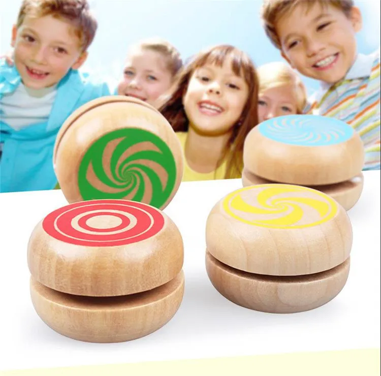 Деревянная игрушка Йо-Йо с логотипом на заказ оптом