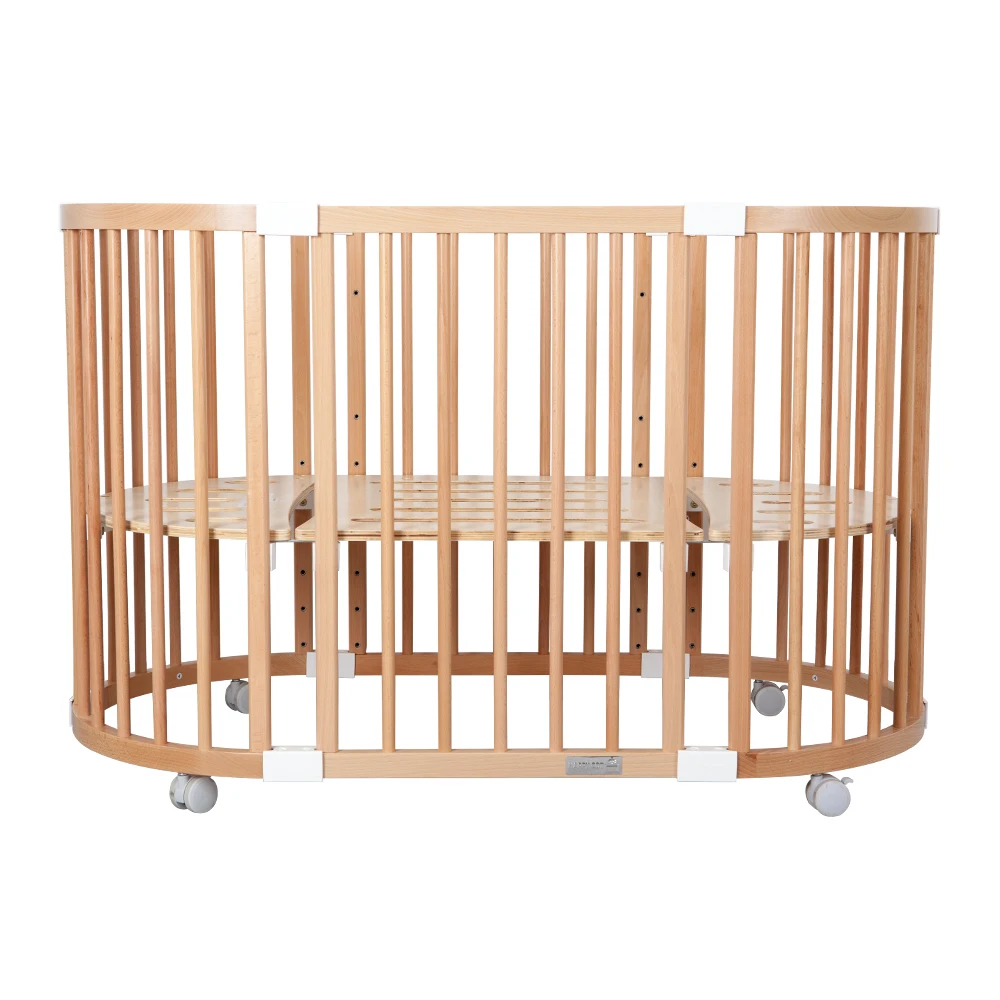 4-in-1 crib  bb multi-functional European and American light luxury solid wood environmental protection movable splice
