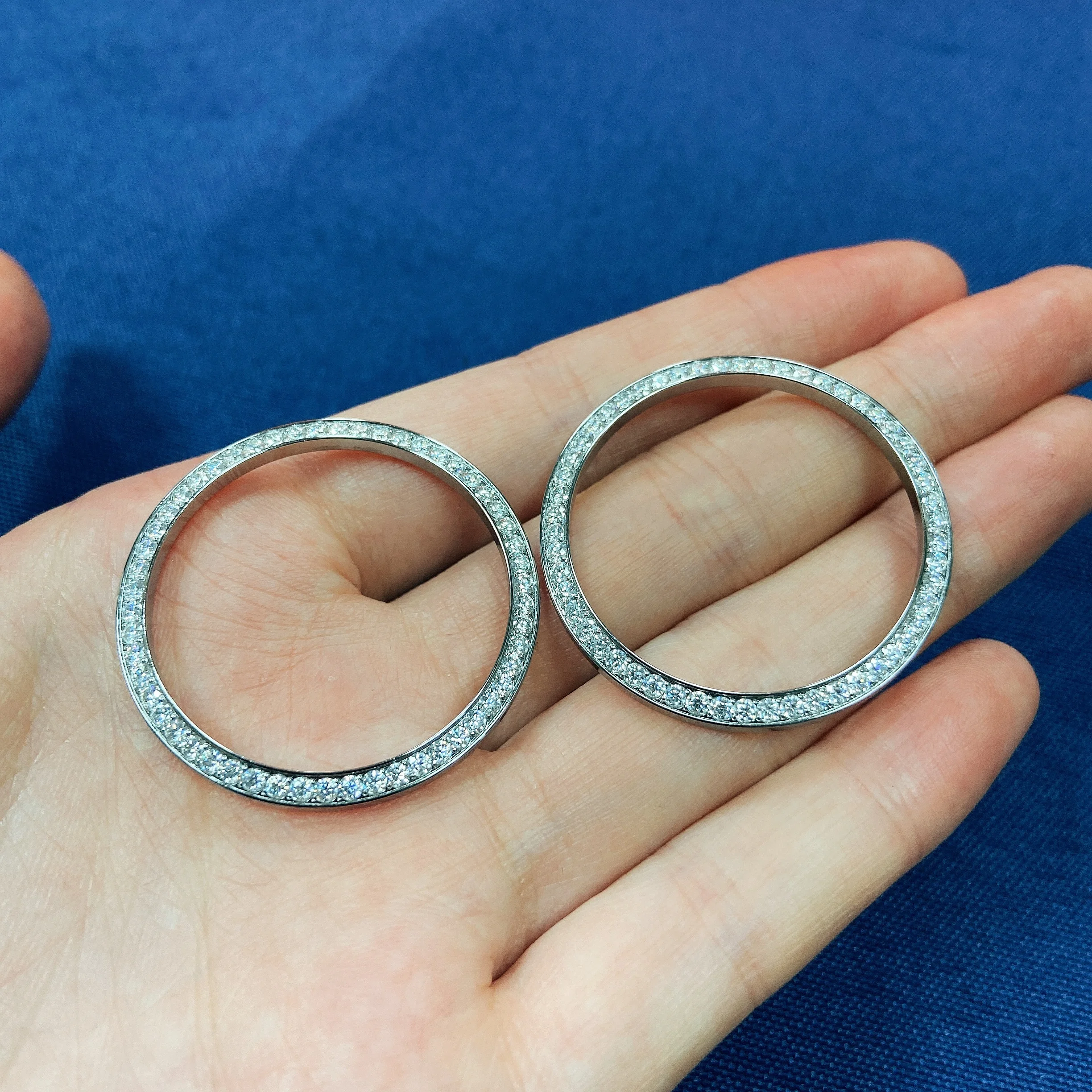 Custom 31mm Luxury Watch Iced Out Hand Setting VVS Lab Moissanite Diamond Watch Bezel