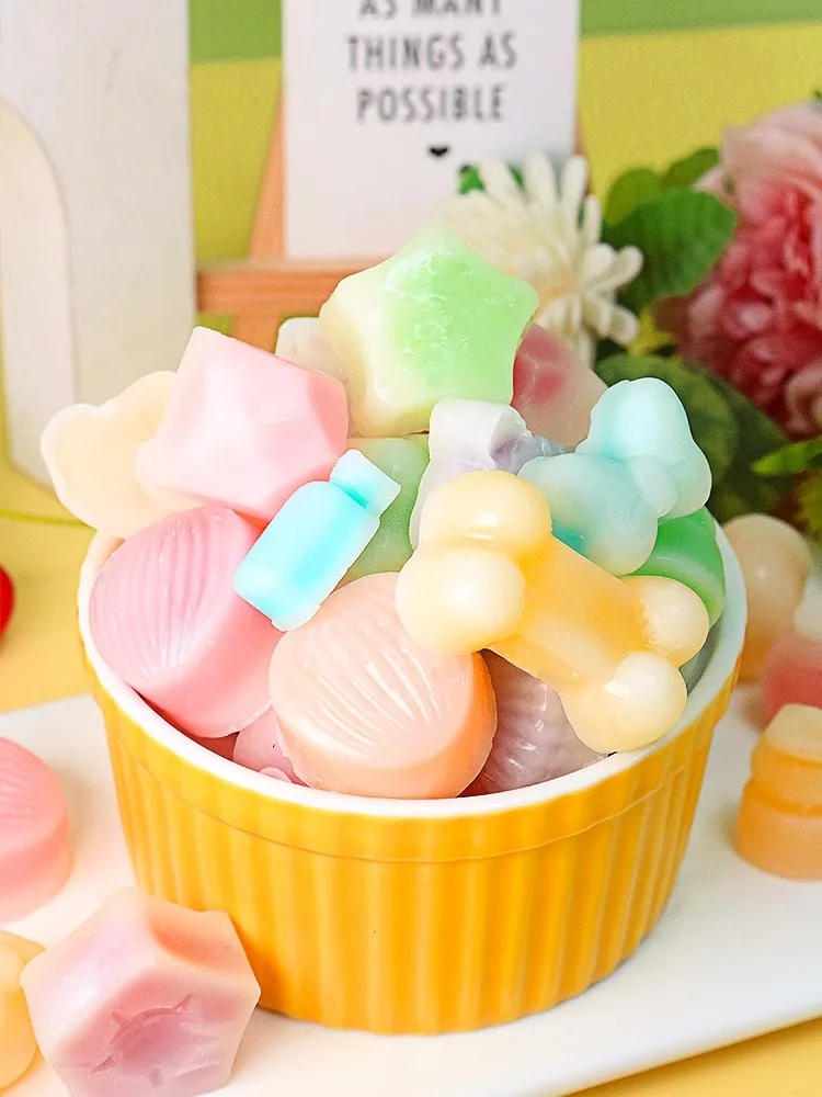 Wholesale Tik Tok Popular Wax Bottle Candy Exotic Chinese Snacks Sweets Fruit Gummy Jam Candies Funny Gum Style Toy Candy