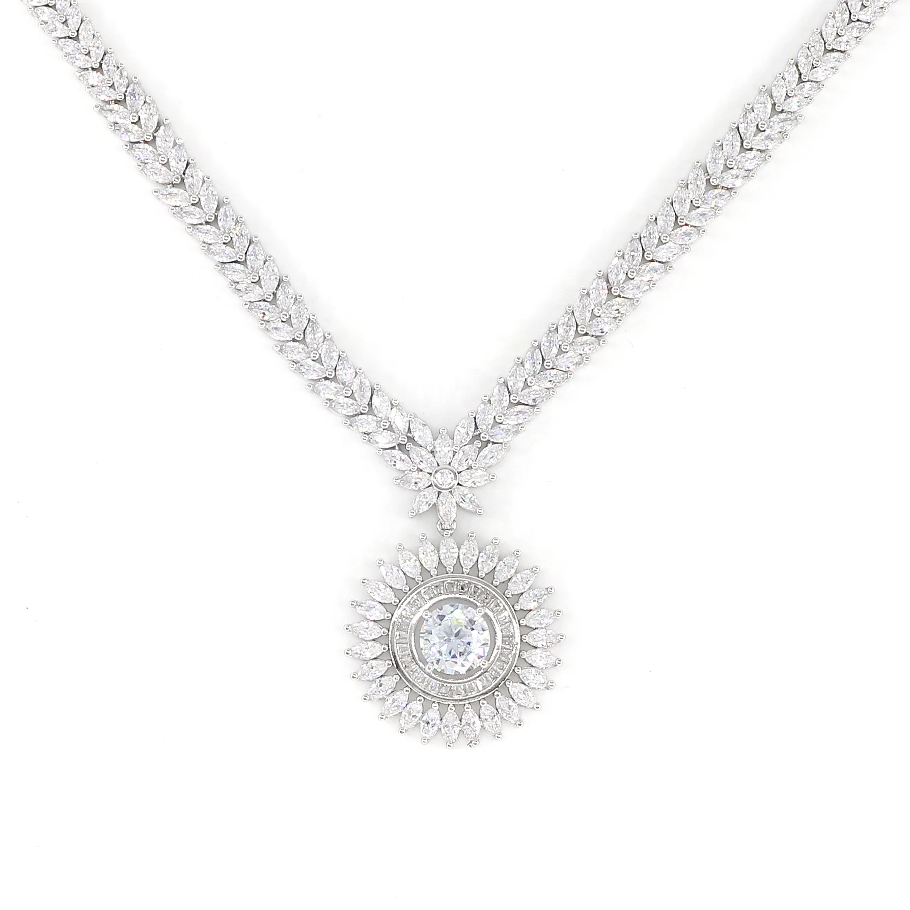 
Bedazzled Wholesale Zircon Pendant Platinum Plated Dubai Diamond Party Jewelry Set In Latest Design 