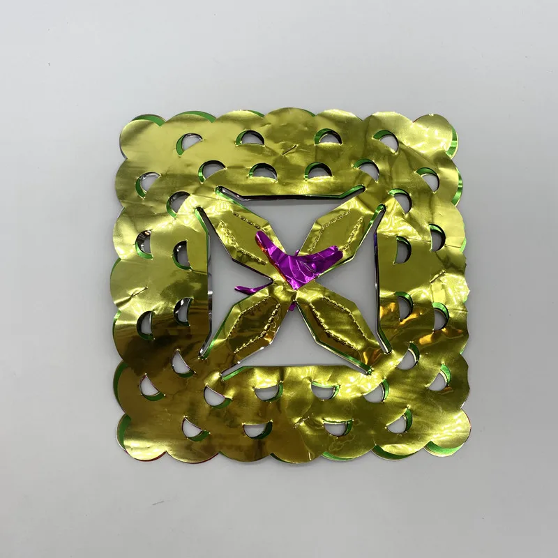 Christmas Tinsel Garland Fold Stretch Colorful Flower Drawing Curved Hollow Tinsel Garland For Holiday Decorations