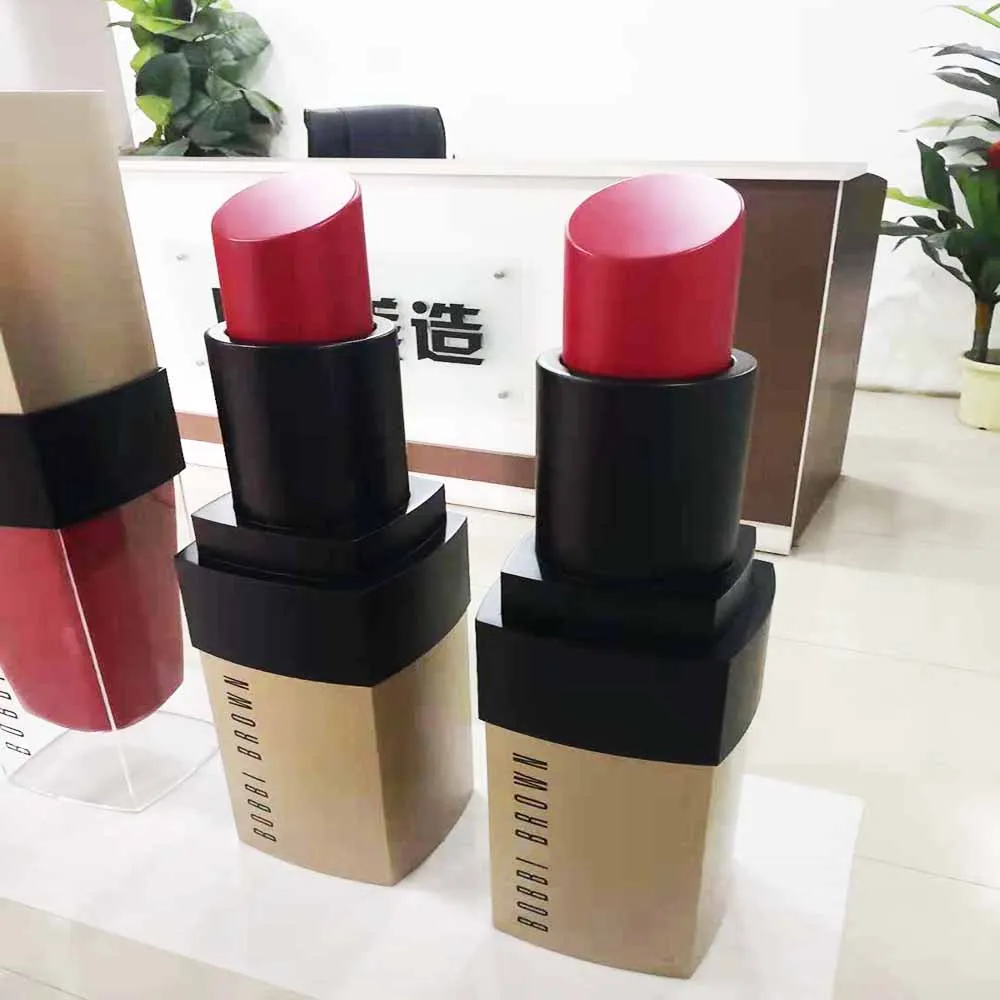 Super large cosmetic display props simulation lipstick statue resin lipstick art sculpture