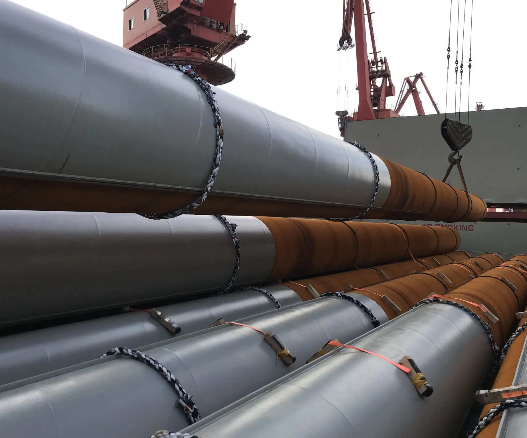 api 5l gr.b x42 x46 x52 x56 x60 x65 x70 x80 ssaw steel pipe