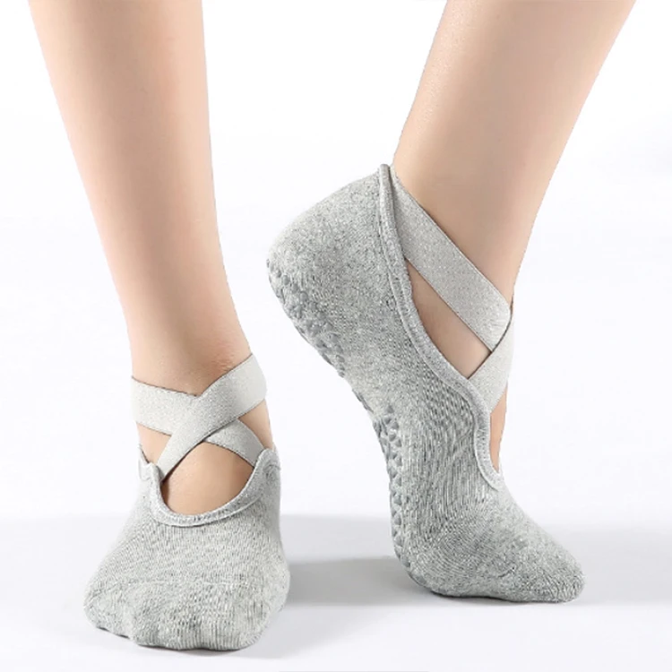 Wholesale Women Gym Fitness Dance Grip Socks Pilates Sports Exercise Dispensing Non Slip Yoga Socks Anti Slip