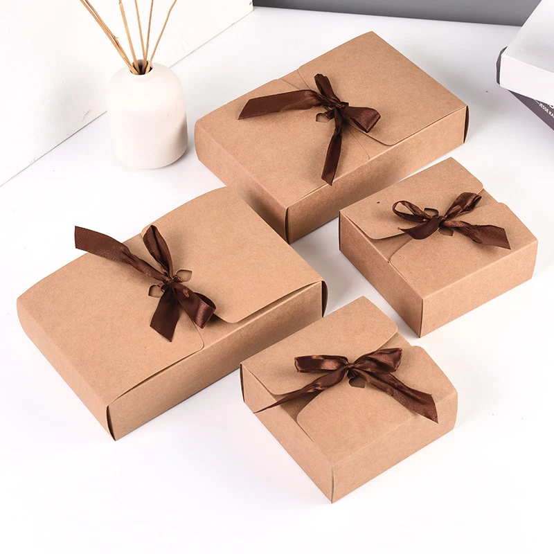 Белая картонная подарочная коробка из крафт-бумаги на заказ, квадратная креативная маленькая картонная подарочная упаковка, ленточная коробка для любви