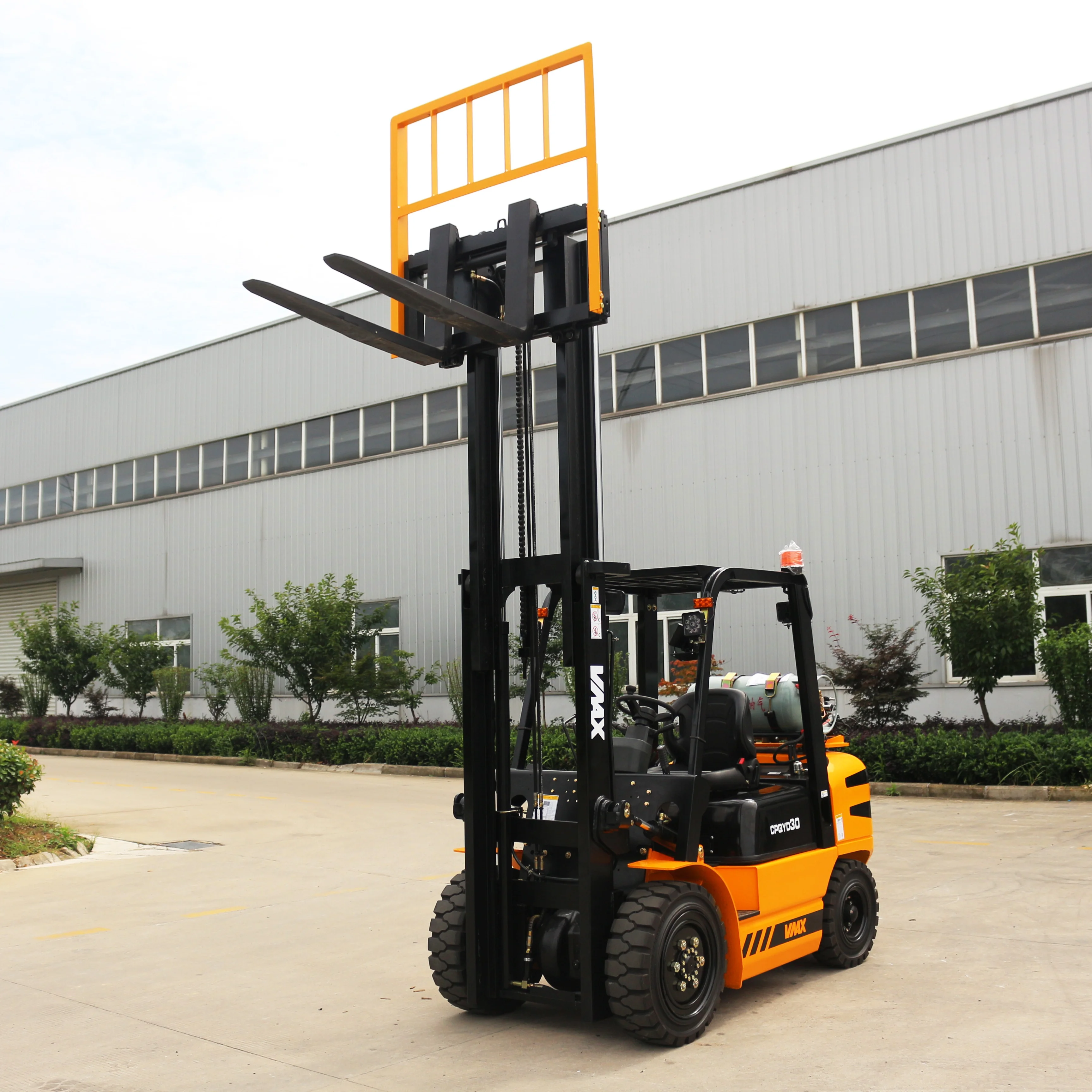 3ton LPG CNG Forklift Truck 3000kg RC Container Cargo Pallet Gas Fork Lift  CPQYD30