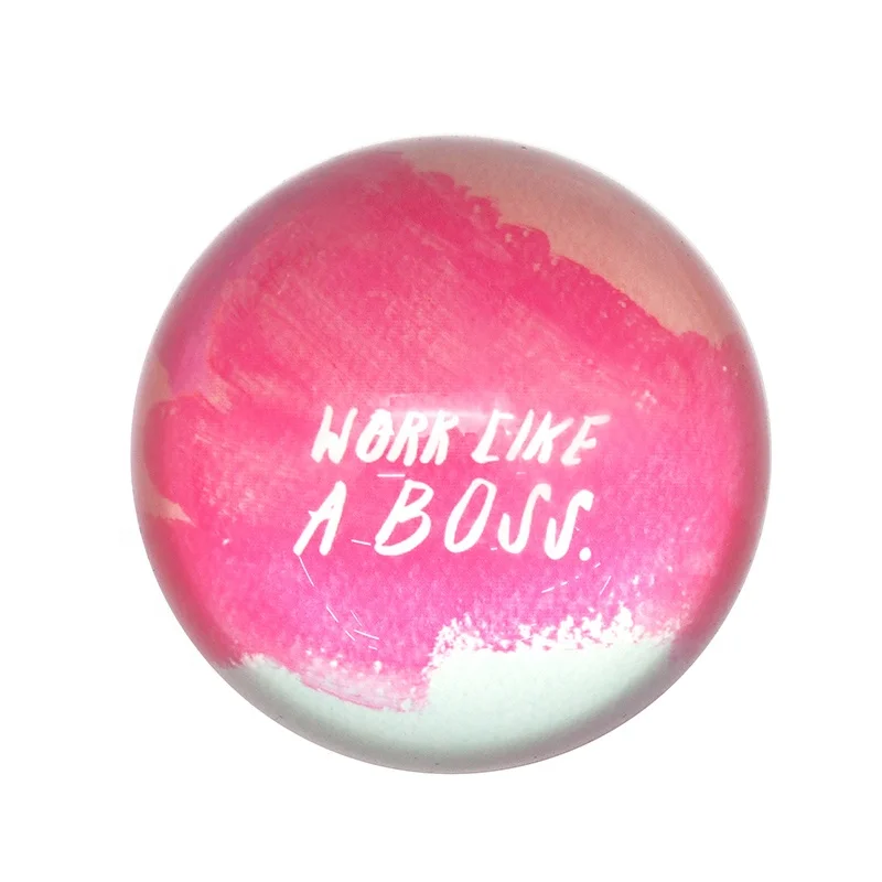 Paperweight Dome Clear Exquisite Glass Hottest Guangdong Wholesale Decorative Red Glass and Picture Home Decoration Folk Art