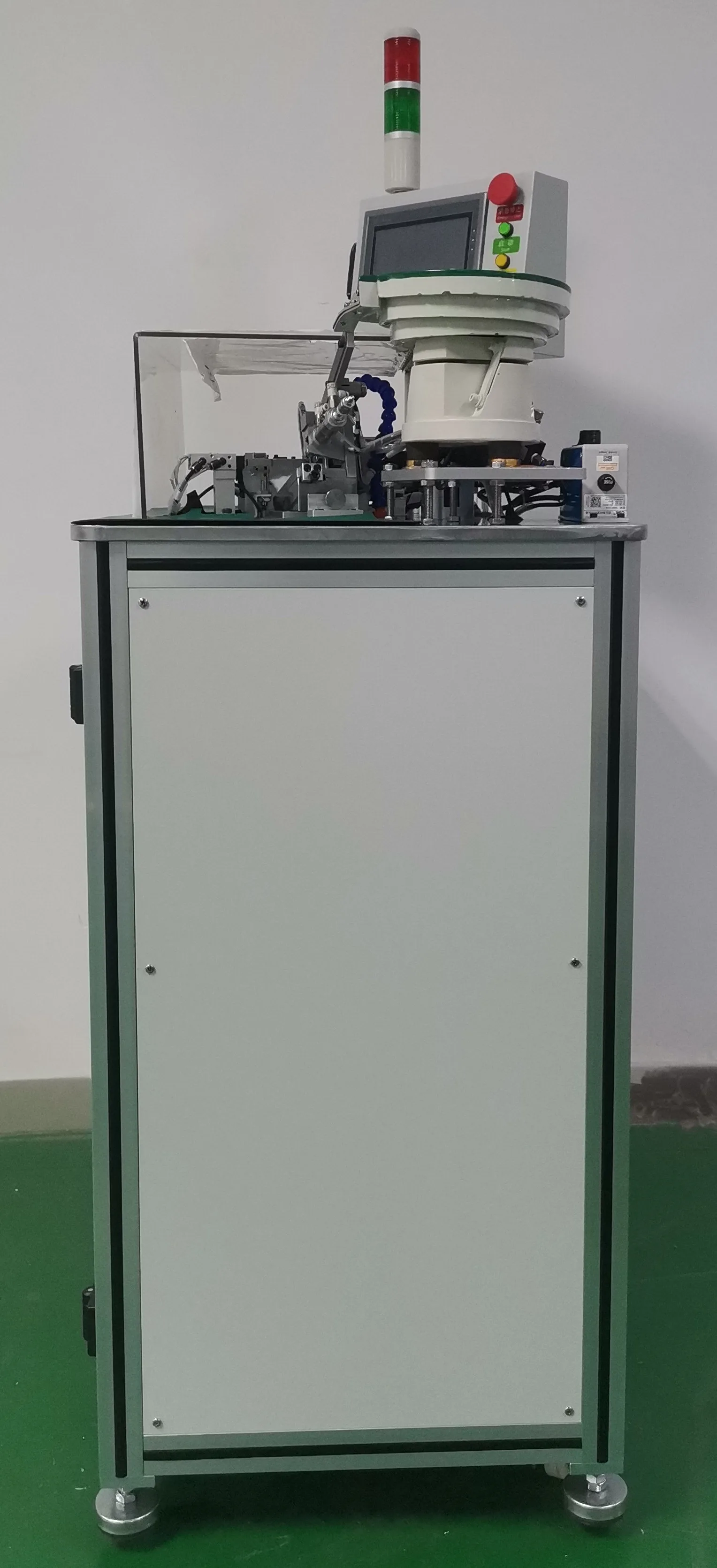 GWAM-50 полностью автоматическая машина для обмотки медной проволоки с микро тороидальным сердечником готовым внутренним диаметром: 1 мм индуктора