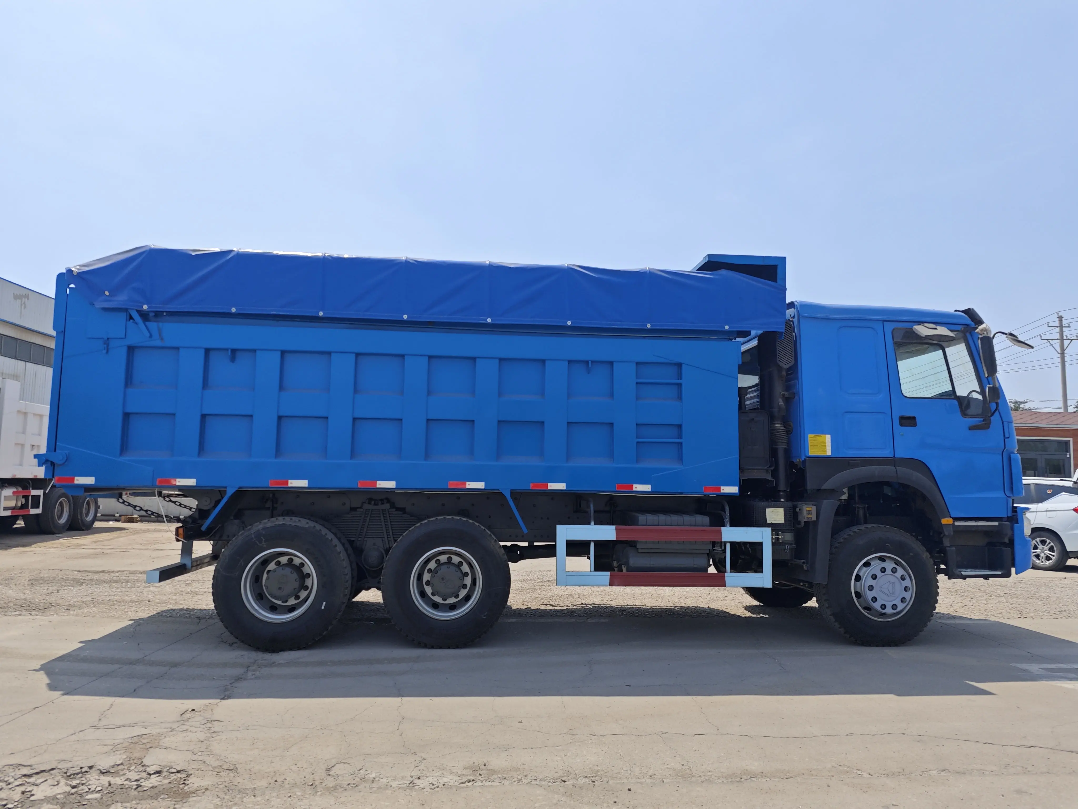 Low Price Sinotruk Shacman Isuzu 371HP 375HP Truck Dumper 6*4 10Tires HOWO Used Dump Truck 30Tons Camion Truck for Sale